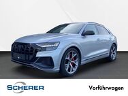 Audi SQ8, TFSI Comp Plus Spo Si Plus, Jahr 2024 - Wiesbaden