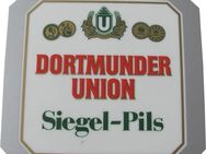 Dortmunder Union Brauerei - Siegel Pils - Zapfhahnschild - 12 x 12 cm - aus Kunststoff - Motiv 2 - Doberschütz