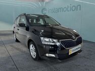 Skoda Fabia, 1.0 TSI Combi Ambition, Jahr 2022 - München