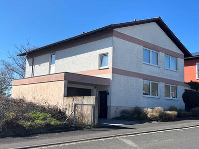 Zweifamilienhaus in Schweinfurt - Stadtteil Haardt