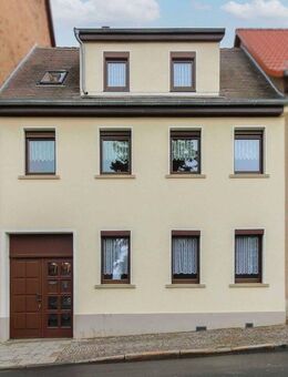 Reihenmittelhaus mit eigener Werkstatt und gepflegten Hof in urbaner Lage - Apolda