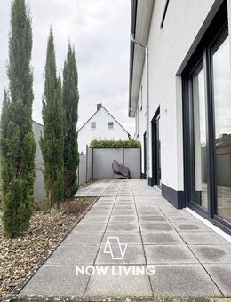 Hochwertige 2,5-Zimmer-Wohnung mit Terrasse und privatem Gartenanteil - Wunstorf