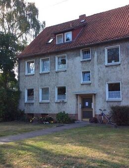 Charmante, frisch renovierte 3-Zimmer-Dachgeschosswohnung mit ca. 49,24?m² in gepflegtem Mehrfamilienhaus - Barsinghausen