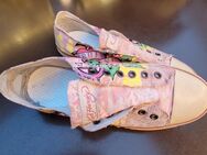 Lange getragene Ed Hardy Schuhe für Liebhaber oder Sammler - Hanau (Brüder-Grimm-Stadt)