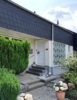 Einziehen und wohlfühlen: Reihenmittelhaus mit Wintergarten auf Erbpachtgrund! - Arnsberg