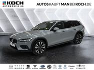 Volvo V60 CC, B5 AWD Plus H K °, Jahr 2024 - Berlin