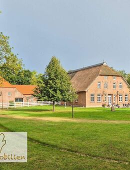 Kernsanierter Gutshof in absoluter Alleinlage und Meeresnähe mit Pferdestall, Reitplatz und Weiden - Nordenham