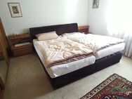 Haushaltsauflösung 23.6. Schrank Bett Regal Schreibtisch Geschirr Vorhang Leuchte - Nagold