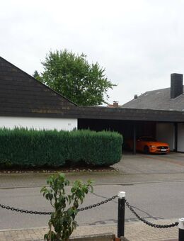 Architektenhaus:- Lofthaus, aufgeteilt in zwei Blöcke : Links Mietwohnungen 165m², rechts Hauptwohnung 205 m² in Osterrönfeld - Osterrönfeld