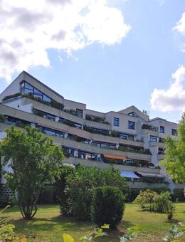 das lohnt sich: Handwerkerobjekt im Terrassenhaus am Pichelssee mit 3 Zimmer / Kü / Bad / Terrasse / Tiefgarage nur 200m zur Havel - Berlin