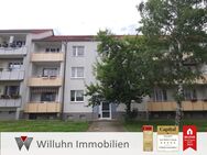 Gut geschnittene 3-Raum-Wohnung mit Balkon - Stellplatz möglich - Merseburg