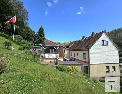 Zweifamilienhaus mit Einliegerwohnung in 37431 Bad Lauterberg im Harz