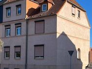 Mehrfamilienhaus mit Zufahrt, Garagen und Balkonen !! - Tangermünde