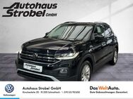 VW T-Cross, 1.0 TSI Life 3, Jahr 2023 - Schnaittach