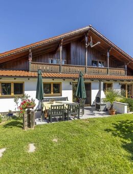 Neuwertiges Landhaus mit neuer PV-Anlage und Mobiliar in ruhiger Lage in Kößlarn- sofort bezugsfähig - Kößlarn