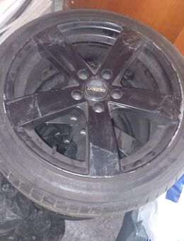 Dezent Alufelgen 215 /45 R17. 91W - Weißenberg