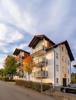 Attraktive 3-Zimmer-Wohnung mit Balkon und Stellplatz in gepflegtem Mehrfamilienhaus?? - Laubach (Hessen)