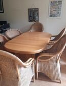 Esstisch mit 6 Stühlen in 58730