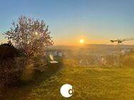 Attraktive 3,5 bis 4-Zimmer-Wohnung mit Garten in Aussichtslage - Stuttgart