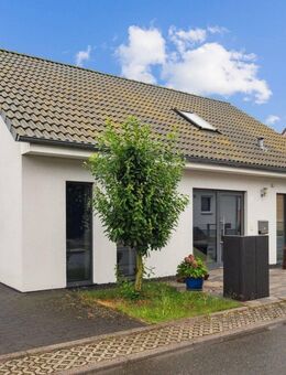 Modern - effizient - wohnlich mit wunderschönen Ausblick: Einfamilienhaus in Weimar - Weimar