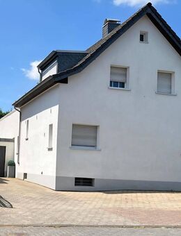 Gemütliche 3 Zimmer Wohnung mit Gartenidylle in Oberlohberg - Dinslaken