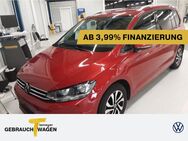 VW Touran, 2.0 TDI ACTIVE, Jahr 2022 - Herne