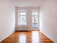 Attraktive Altbauwohnung mit Balkon in Berlin-Moabit - Berlin