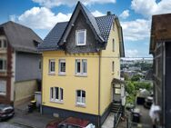 Zweifamilienhaus mit viel Potenzial in begehrter Lage am Wellersberg! - Siegen (Universitätsstadt)
