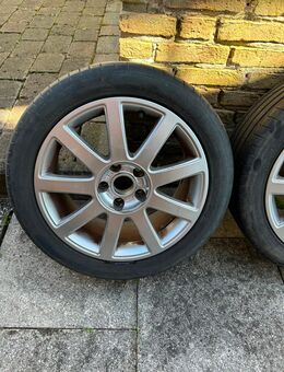 Audi A4 8E B6/B7 S-Lind Felgen 17zoll 235/45R17 3/3.5mm Profil nabendeckel - Laer