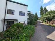 Ideal für eine junge Familie! - Reihenmittelhaus in absolut ruhiger Wohnlage mit Aussicht! - Heimsheim