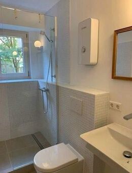 Neu sanierte Wohnung in Stuttgart-Süd - Stuttgart