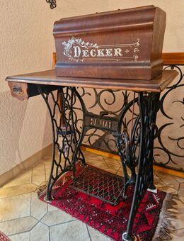 Wunderschöne antike Nähmaschine von Decker - Mörlenbach