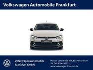 VW Polo, 1.0 l TSI Life OPF 7 Gang-Doppelkupplungsgetriebe, Jahr 2022 - Frankfurt (Main)