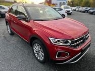 VW T-Roc 1.5 TSI *Style*DSG*SHZ*NAVI*PDCvo+hi *Stan - Boxberg (Baden-Württemberg)