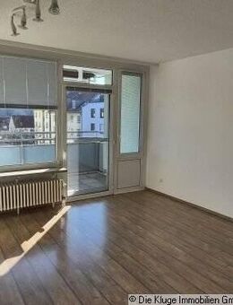 Sonnige 2 Zimmerwohnung mit Südbalkon in betreutem Wohnen in Nbg. -Rehhof - Nürnberg