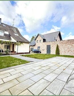 Provisionsfrei für Käufer! Sanierungsbedüftige Doppelhaushälfte in Dormagen-Horrem zu verkaufen! - Dormagen