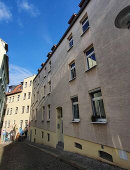 Halle Nord - neu vorgerichtete. geräumige 2-Zimmer-Wohnung in ruhiger Lage - Halle (Saale)