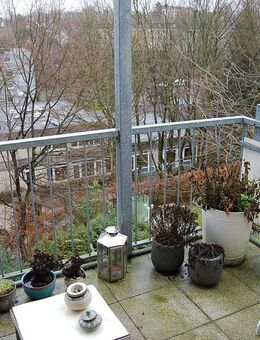 Gemütliche 2,5 Raumwohnung im Erdgeschoss mit Balkon - Mülheim (Ruhr)