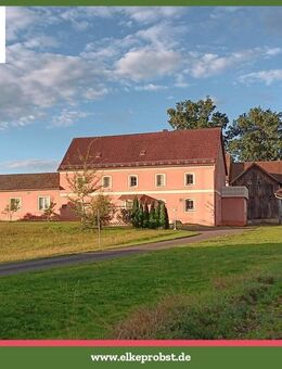 Vier-Seit-Hof in Alleinlage - mit Charme und Stil - Waldsassen