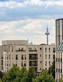 Elegantes 3-Zimmer-Penthouse inkl. TG mit 2 Sonnenterrassen in zentraler Bestlage Frankfurt-Riedberg - Frankfurt (Main)