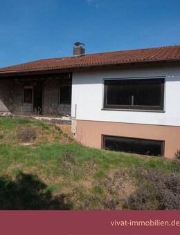 Großer Bungalow in sehr guter Wohnlage - bereits entkernt für Ihren Ausbautraum. Provisionsfrei. - Bad Nauheim