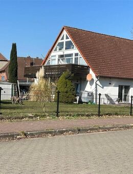 "Charmantes Zweifamilienhaus in Leese - Ideal für Familien und Investoren!" - Leese