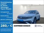 VW Tiguan, Allspace LIFE, Jahr 2023 - Neuss