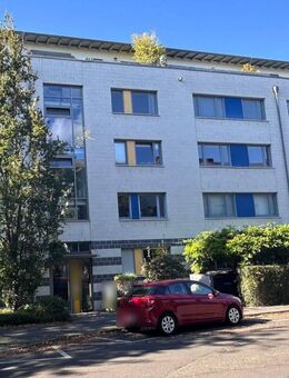 Helle 2-Zimmer-Wohnung mit Loggia in gepflegtem Haus - zentral in Bonn-Castell - Bonn