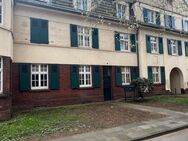 Helle, schön geschnittene 4 Zimmerwohnung in ruhiger Lage - Duisburg