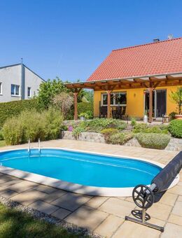 Voll ausgestattetes Einfamilienhaus in Altlandsberg - Mit Einbauküche, Fußbodenheizung, Pool u.v.m. - Altlandsberg