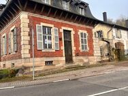 Unikat in Wallerfangen: Sanierungsbedürftige Gewerbe- und/oder Wohnimmobilie in exponierter Lage - Wallerfangen