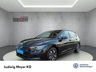 VW Golf, 1.5 TSI MOVE, Jahr 2023 - Beckdorf