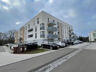 Moderne 2-Zimmer-Wohnung mit Dachterrasse und TG-Stellplatz - Rastatt