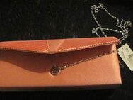 2 Clutch, nwtg.: apricot + pink, neuwertig - München